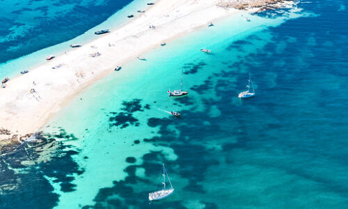 archipel de glenan - France by locals