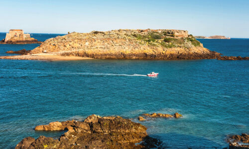 cote emeraude france by locals