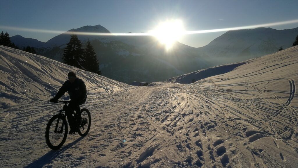 station-village-oisan