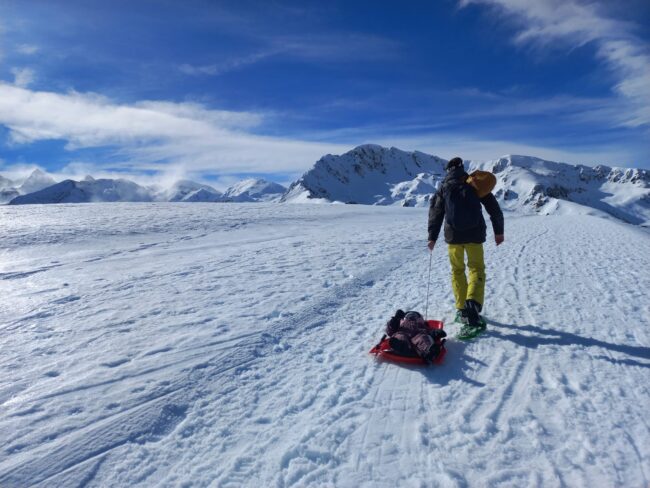 A winter escape in the Pyrenees with family fbl
