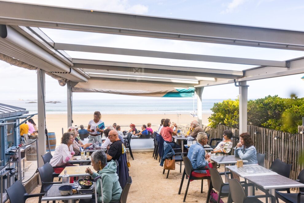 CHARMETTES - RESTAURANT - CREDIT PIERRE YVES GAULARD